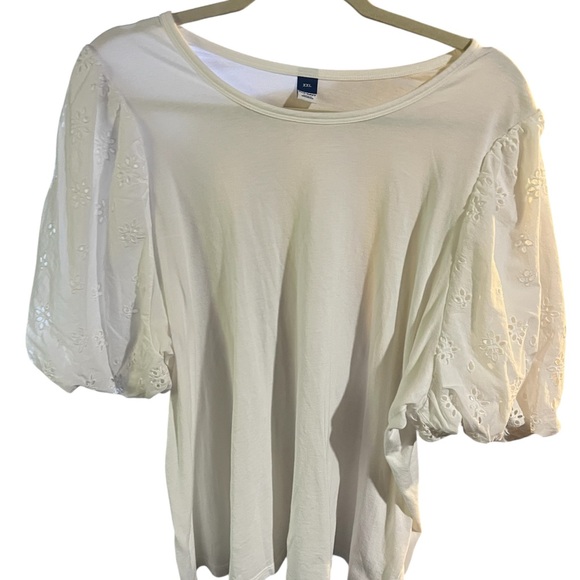 Old Navy White Puff Sleeve Tee - Picture 1 of 2